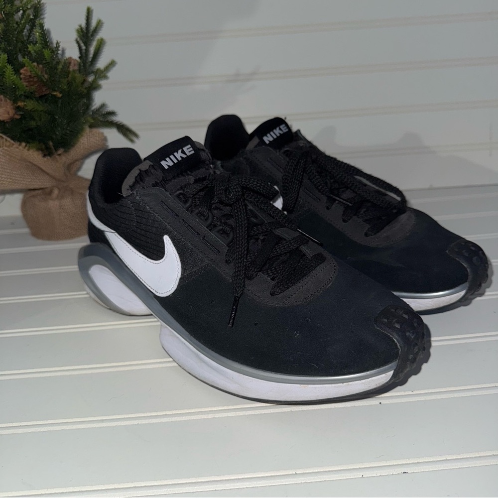 Nike D/MS/X Waffle 'Black White' Running Shoes